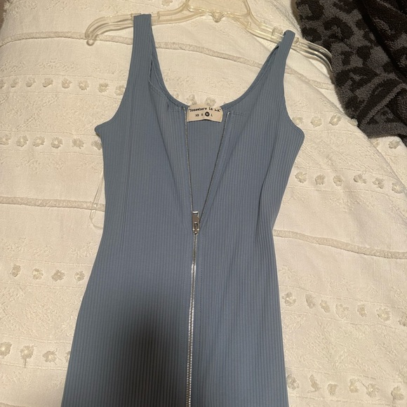 BRAND NEW CARUSO ZIP UP DRESS. SO FLATTERING. NEW WITH TAGS - Picture 2 of 4